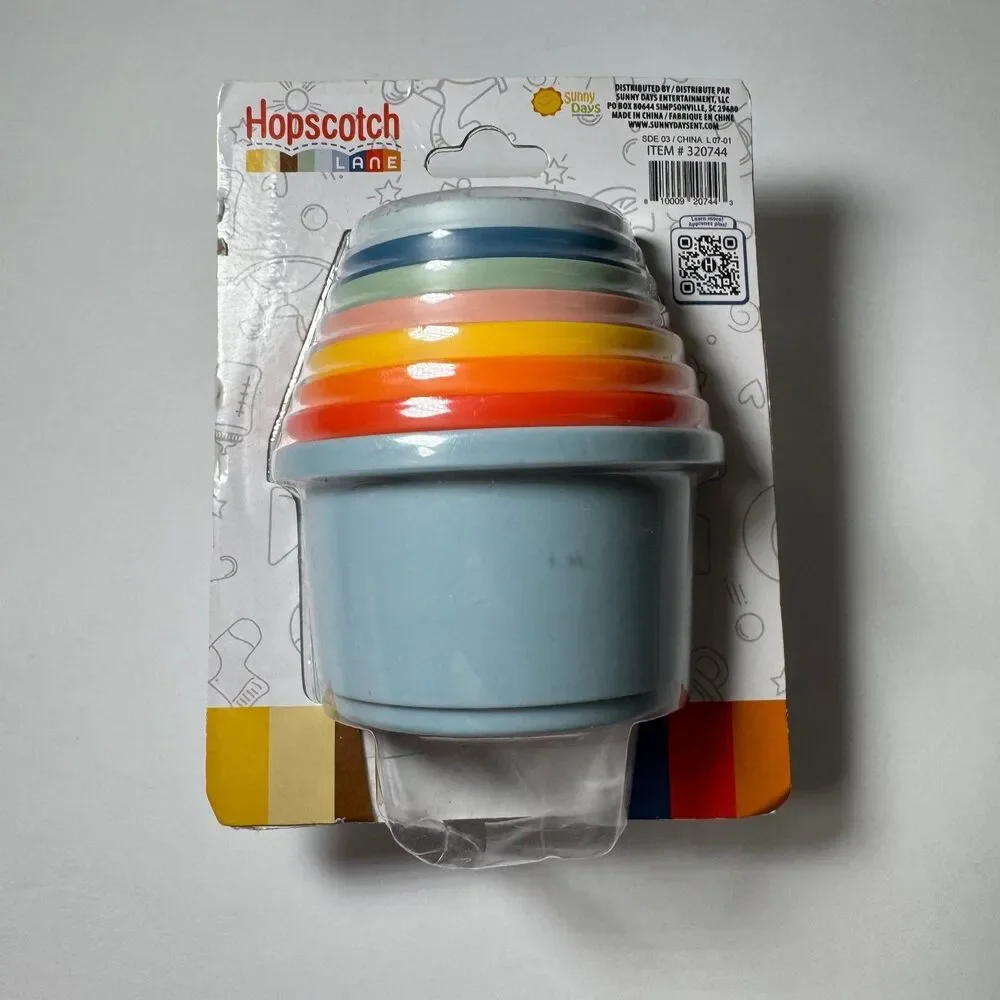 Hopscotch Lane Baby Bath Stacking Cups 8 Pc Toddler Nesting Water Toy Set 6m NEW